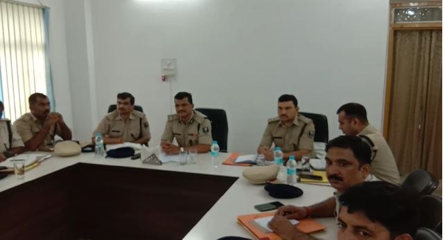 एडीजी अमित कुमार की पुलिस अधीक्षकों के साथ मीटिंग,हर हाल मे हो लॉ एंड ऑडर्र मे सुधार
