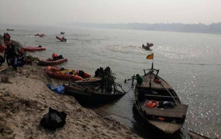 बिहार-बंगाल बार्डर पर बड़ा नाव हादसा,अब तक तीन की मौत,कई लापता-कटिहार-