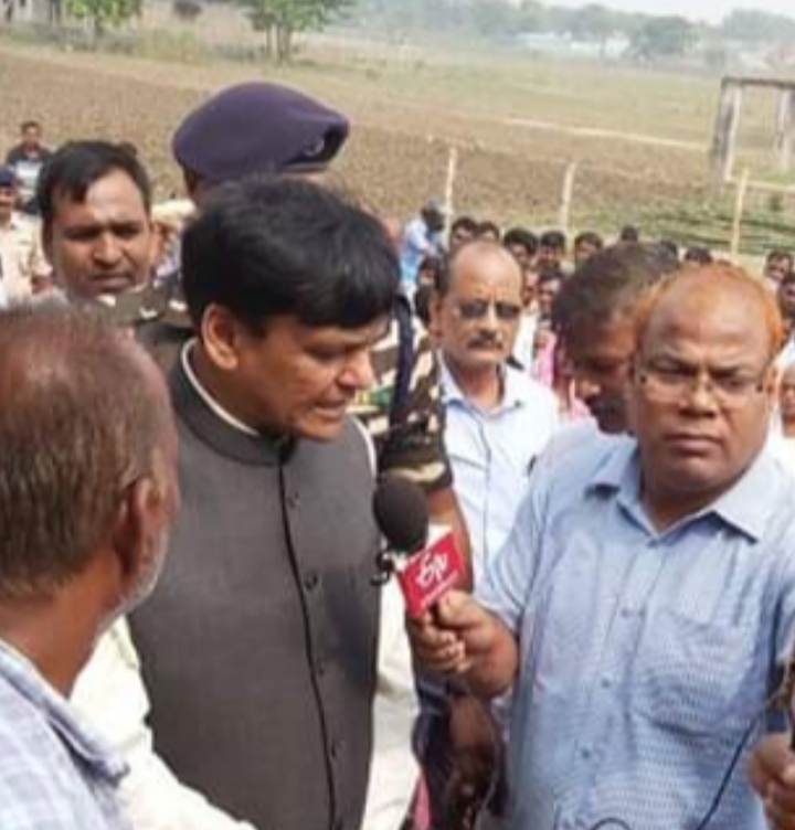 सोनपुर-केंद्रीय गृह राज्यमंत्री नित्यानंद राय ने लिया कटाव से हो रहे क्षति का जायजा,स्थाई समाधान के लिए पूरा प्रयास करने का दिया आश्वासन-