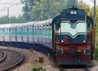 अंडरब्रिज निर्माण के कारण आज और कल रद्द रहेंगी कई ट्रेनें अरविन्द तिवारी की रिपोर्ट  बिलासपुर