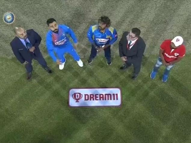 टीम इंडिया ने जीता टास,मुकाबला शुरू