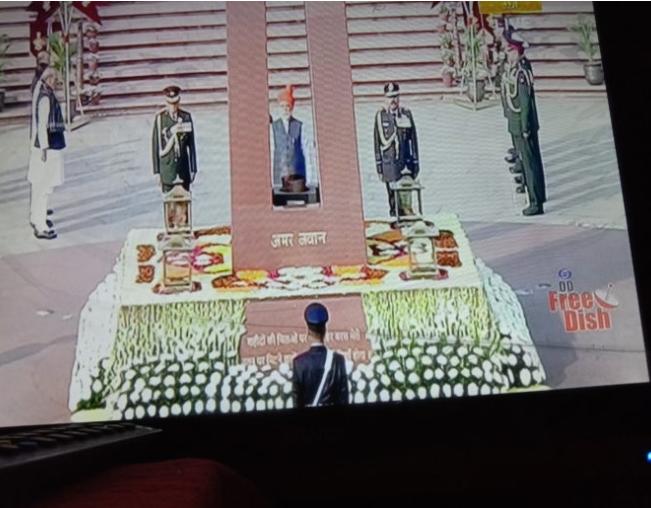 राष्ट्रीय युद्ध स्मारक पर शहीदों को श्रद्धांजली देने पहुँचे प्रधानमंत्री, अरविन्द तिवारी की रिपोर्ट-नई दिल्ली-