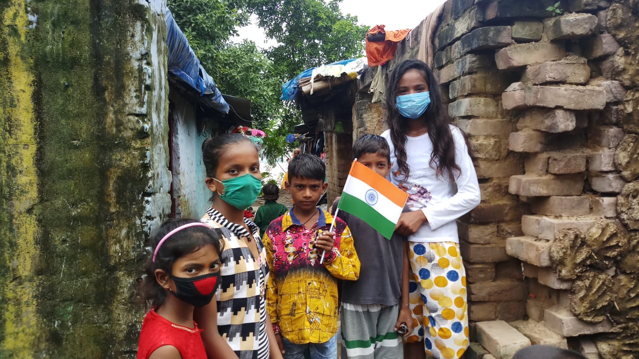 गुरुदीक्षा ट्रस्ट ने अनोखे तरिके से मनाया बच्चों संग स्वतंत्रता दिवस-पटना