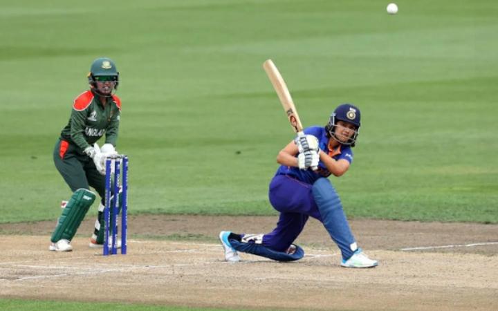 भारतीय महिला क्रिकेट टीम ने बांग्लादेश को 110 रनों से हराया