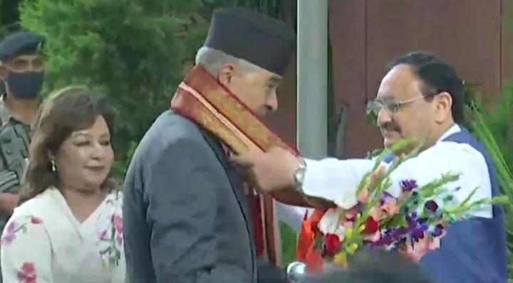तीन दिवसीय दौरे पर भारत पहुंचे नेपाली प्रधानमंत्री शेर बहादुर देउबा